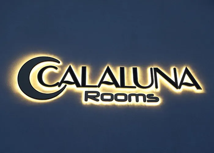 Calaluna Rooms