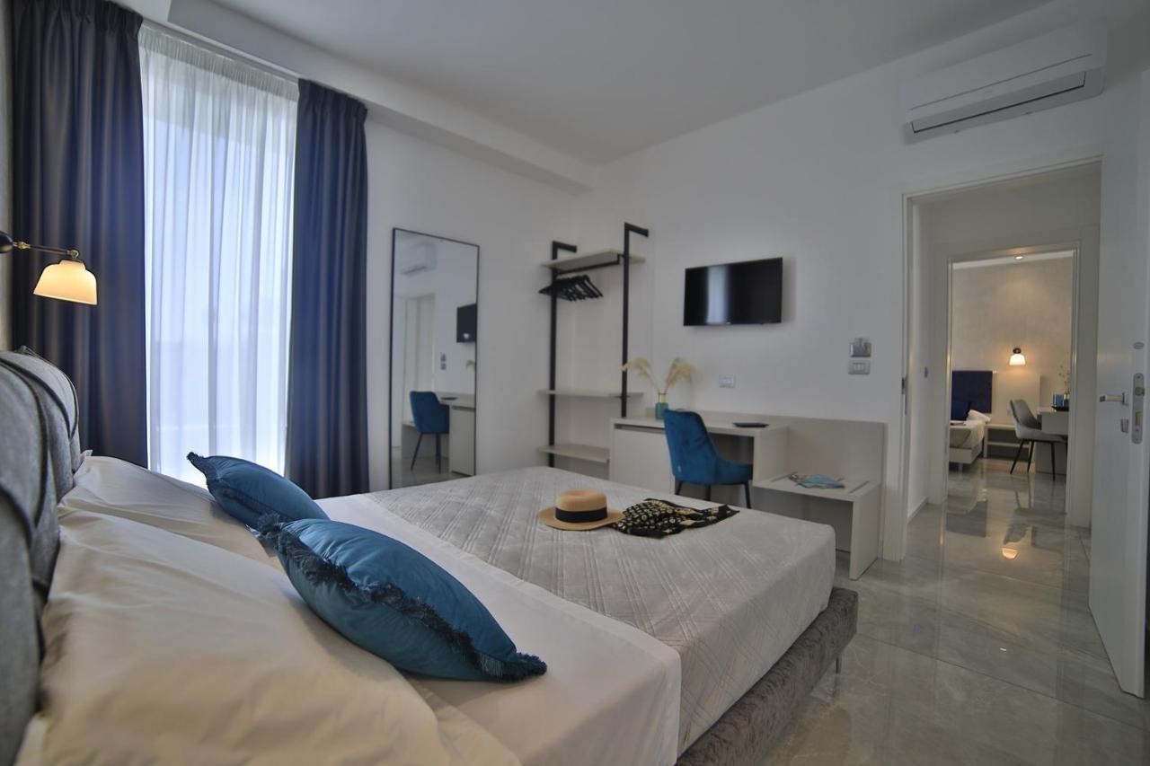 Calaluna Guest house